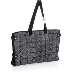Thirtyone Well Suited Garment Bag 